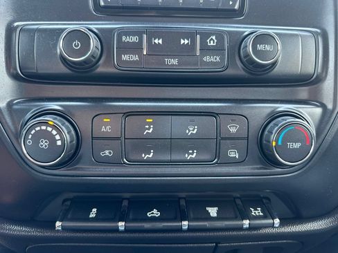Used 2015 Chevrolet Silverado 3500 W/T w/ WT Convenience Package AWD/4WD image 31