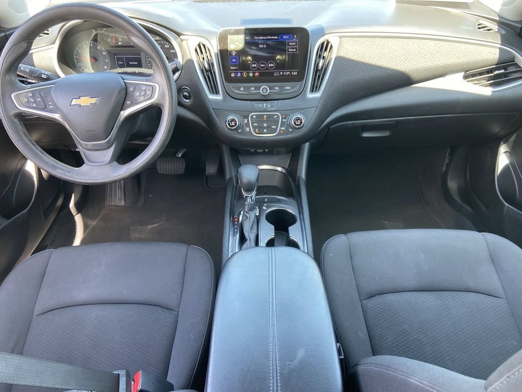 Used 2023 Chevrolet Malibu LT FWD image 15