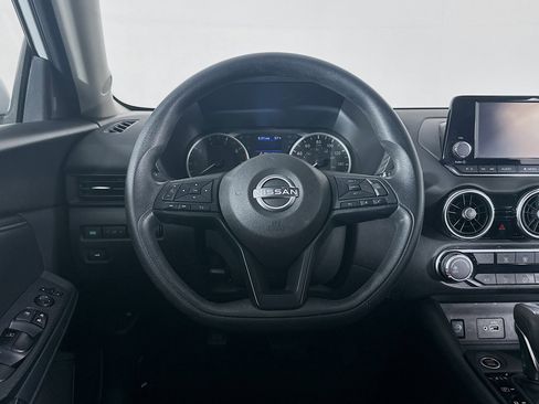 Used 2024 Nissan Sentra S image 18