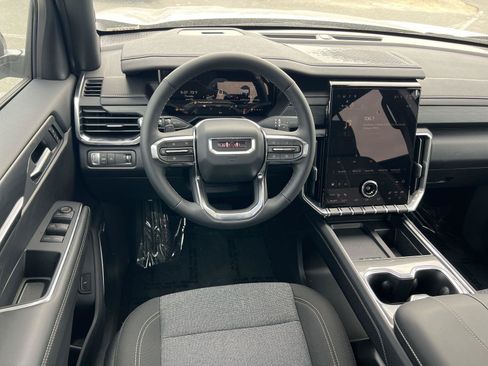 New 2026 GMC Acadia Elevation FWD image 11