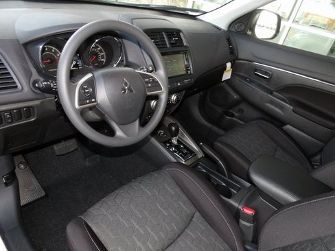 New 2025 Mitsubishi Outlander Sport ES image 11