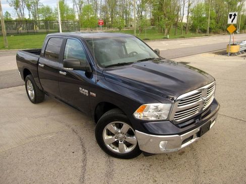 Used 2018 RAM 1500 Big Horn image 2