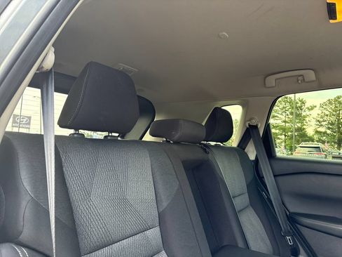 Used 2024 Nissan Rogue SV FWD image 24