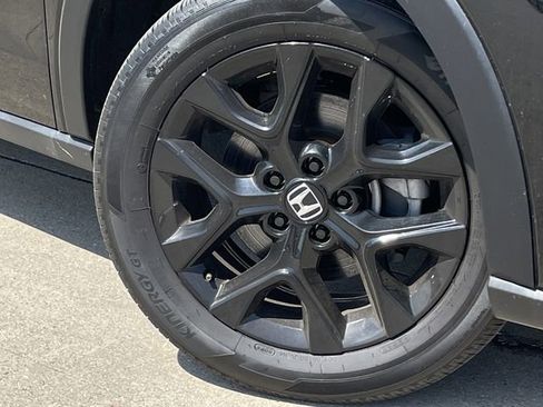 Used 2025 Honda HR-V Sport image 8