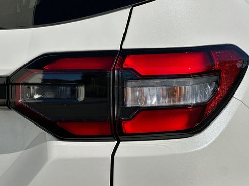 New 2025 Honda Pilot EX-L image 32