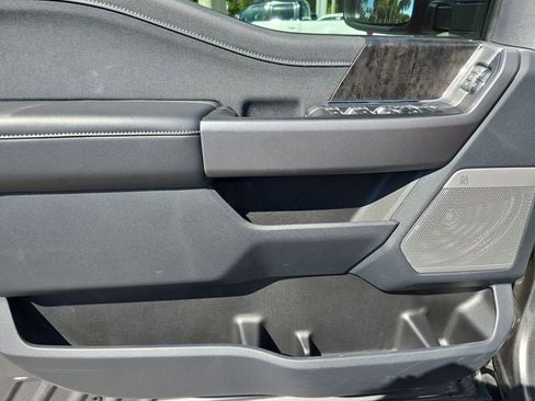 New 2025 Ford F250 Lariat w/ Lariat Ultimate Package image 16