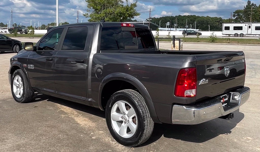 Used 2015 RAM 1500 Outdoorsman RWD image 3