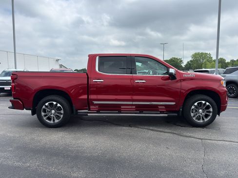 Certified 2024 Chevrolet Silverado 1500 High Country w/ Technology Package AWD/4WD image 4