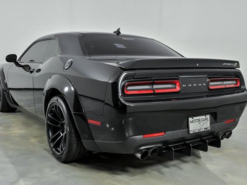 Used 2023 Dodge Challenger R/T Scat Pack RWD image 7