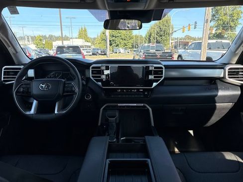 Used 2024 Toyota Tundra SR5 w/ SR5 Premium Package AWD/4WD image 11