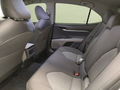 Used 2022 Toyota Camry LE w/ Cold Weather Package image 18