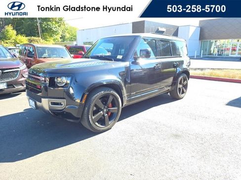 Used 2021 Land Rover Defender 110 X image 3