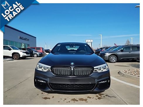 Used 2017 BMW 530i xDrive image 3