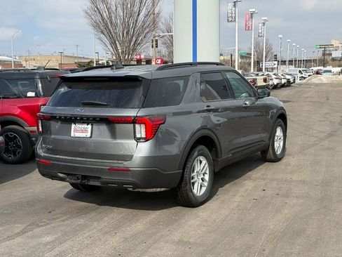 New 2026 Ford Explorer Active image 3
