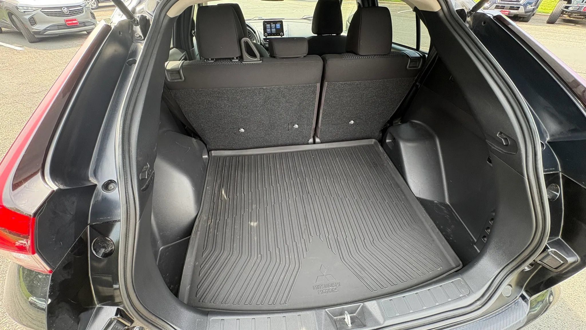 Used 2023 Mitsubishi Eclipse Cross LE AWD/4WD image 30