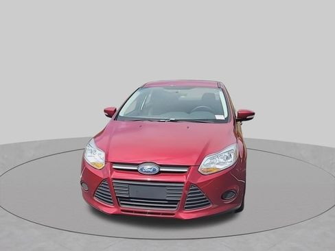 Used 2014 Ford Focus SE FWD image 3