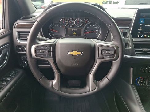 Used 2021 Chevrolet Tahoe LT image 19