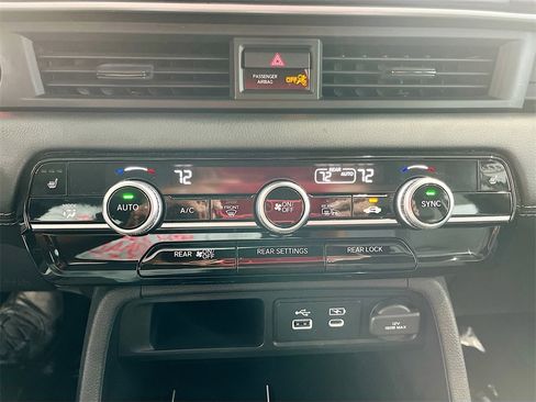 Used 2024 Honda Pilot EX-L image 15