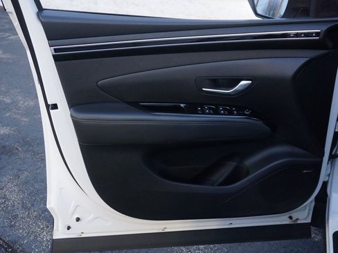 Used 2023 Hyundai Tucson Limited image 24