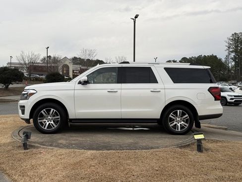 Used 2024 Ford Expedition Max Limited image 4