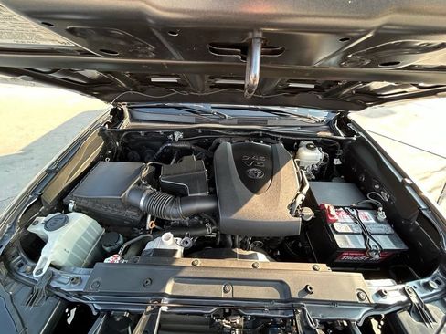 Used 2020 Toyota Tacoma TRD Pro AWD/4WD image 35