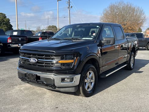 Used 2024 Ford F150 XLT w/ Mobile Office Package image 2