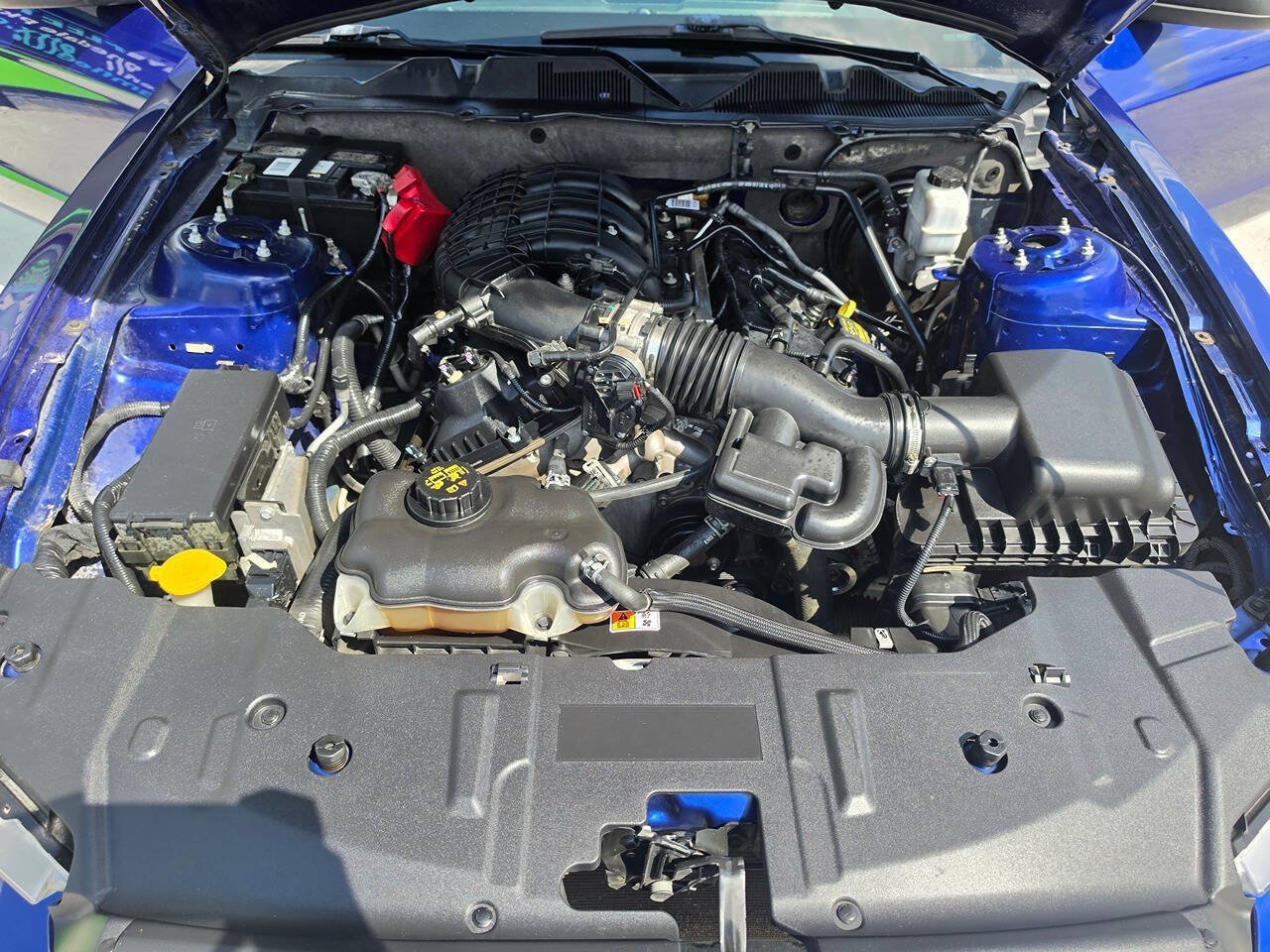 Used 2013 Ford Mustang Coupe RWD image 42