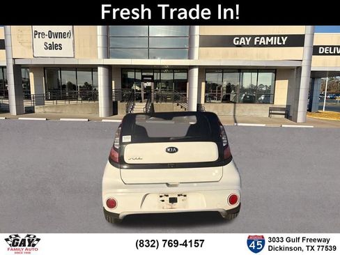 Used 2019 Kia Soul + FWD image 8
