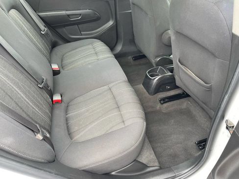 Used 2016 Chevrolet Sonic LT image 11