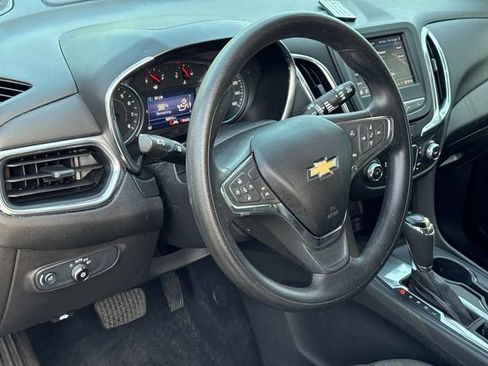 Used 2020 Chevrolet Equinox LT FWD image 20