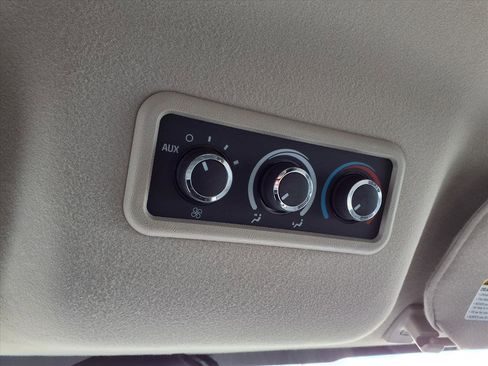 Used 2019 Chevrolet Express 3500 LS image 16