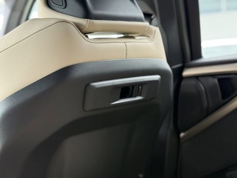 New 2025 BMW X3 xDrive30i w/ Convenience Package image 25