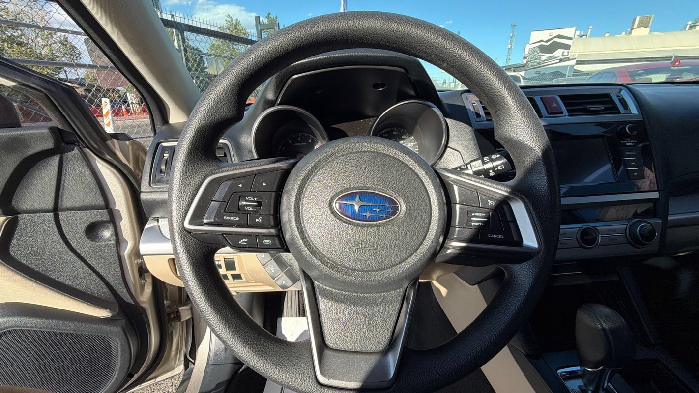 Used 2018 Subaru Outback 2.5i AWD/4WD image 15