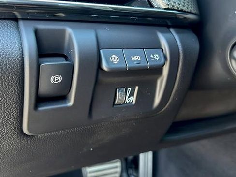 Used 2018 Cadillac CTS V w/ Carbon Fiber Package image 29