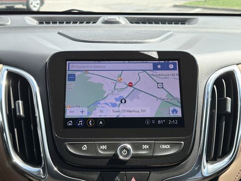 Used 2023 Chevrolet Equinox Premier AWD/4WD image 20