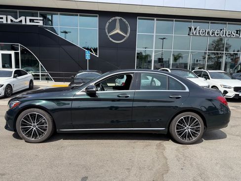 Used 2019 Mercedes-Benz C 300 Sedan image 2