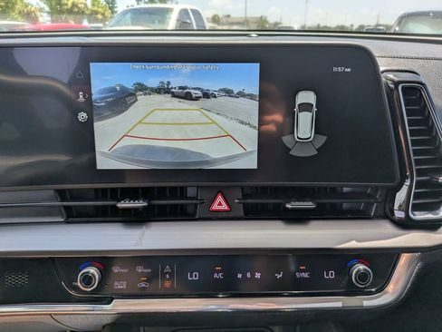 Certified 2023 Kia Sportage EX FWD image 23