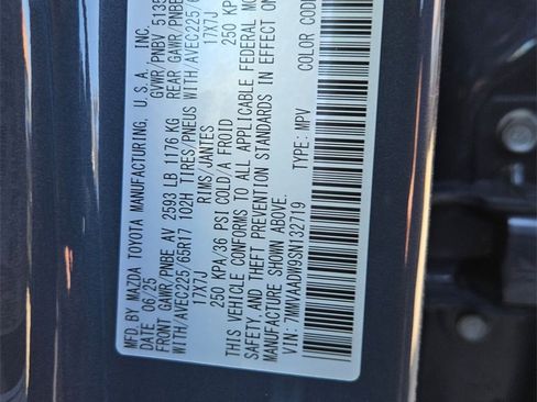 Used 2025 MAZDA CX-50 AWD 2.5 Hybrid w/ Premium Pkg image 31