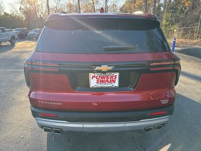 Used 2026 Chevrolet Traverse LT w/ Enhanced Driving Package