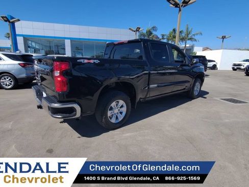 Certified 2025 Chevrolet Silverado 1500 LT AWD/4WD image 8