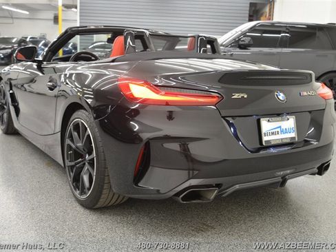 Used 2023 BMW Z4 M40i w/ Premium Package image 39