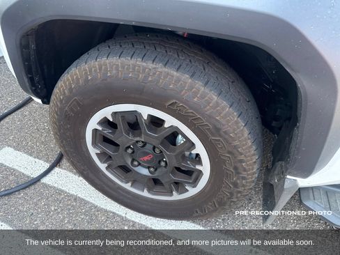 Used 2026 Toyota 4Runner TRD Off-Road AWD/4WD image 13