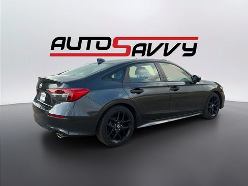Used 2025 Honda Civic Sport image 5