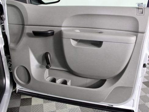 Used 2012 Chevrolet Silverado 1500 W/T image 18