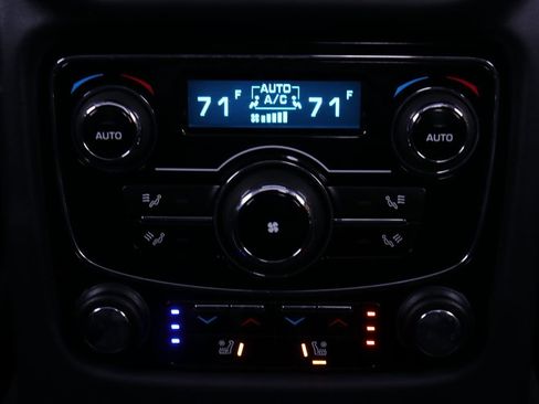 Used 2014 Jaguar XJ L Portfolio image 32