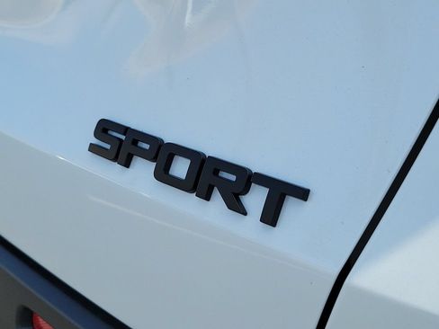 Certified 2026 Honda HR-V Sport image 9