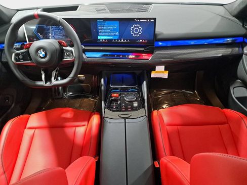 New 2027 BMW M5 Touring AWD/4WD image 8