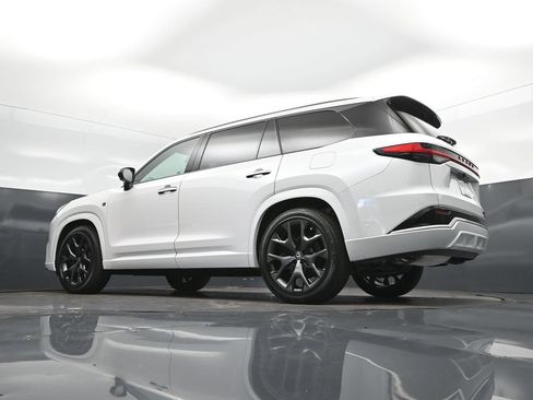 New 2026 Lexus TX 500h AWD image 39