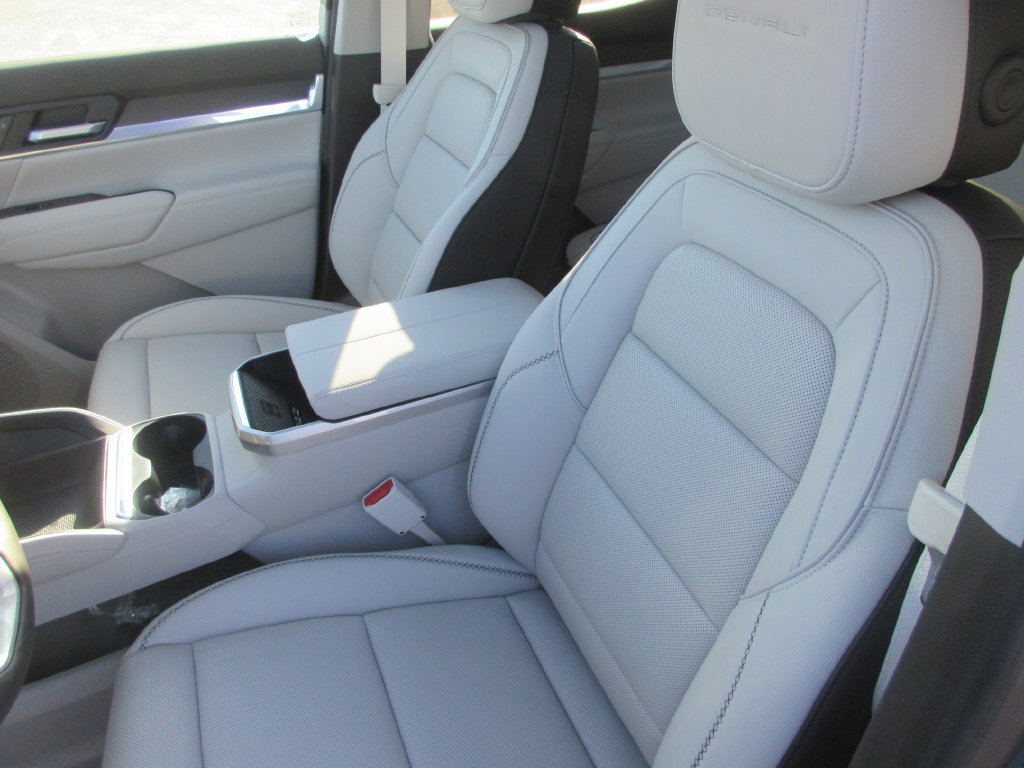 New 2027 GMC Terrain Denali AWD/4WD image 11