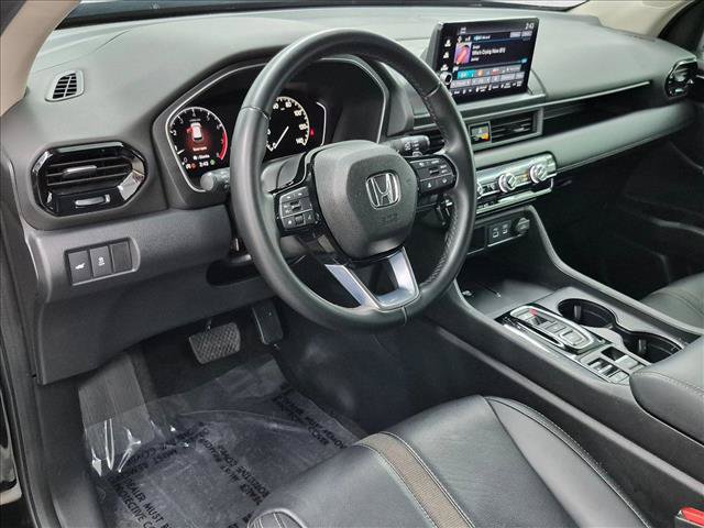 Used 2023 Honda Pilot EX-L image 10